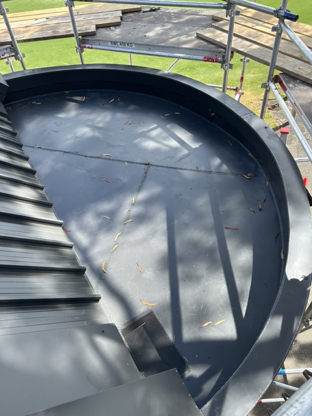 Curved box gutter — Heasly & Son guttering Melbourne